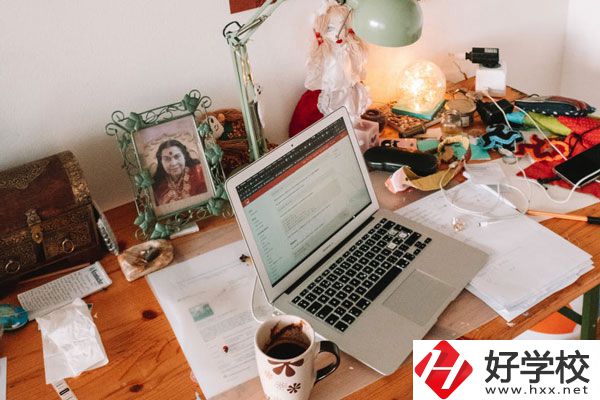 宜章縣中等職業(yè)技術(shù)學(xué)校好不好？讀了有出息嗎？