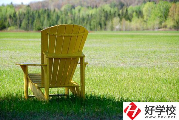 初中畢業(yè)讀郴州市第一職業(yè)中專，就業(yè)前景如何？