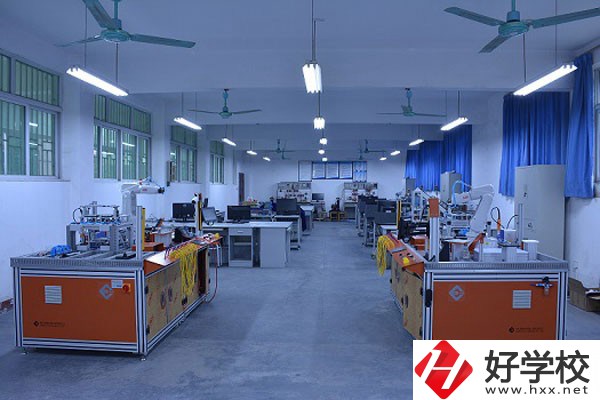 郴州工業(yè)交通學(xué)校怎么樣，獲得過(guò)哪些榮譽(yù)獎(jiǎng)項(xiàng)？