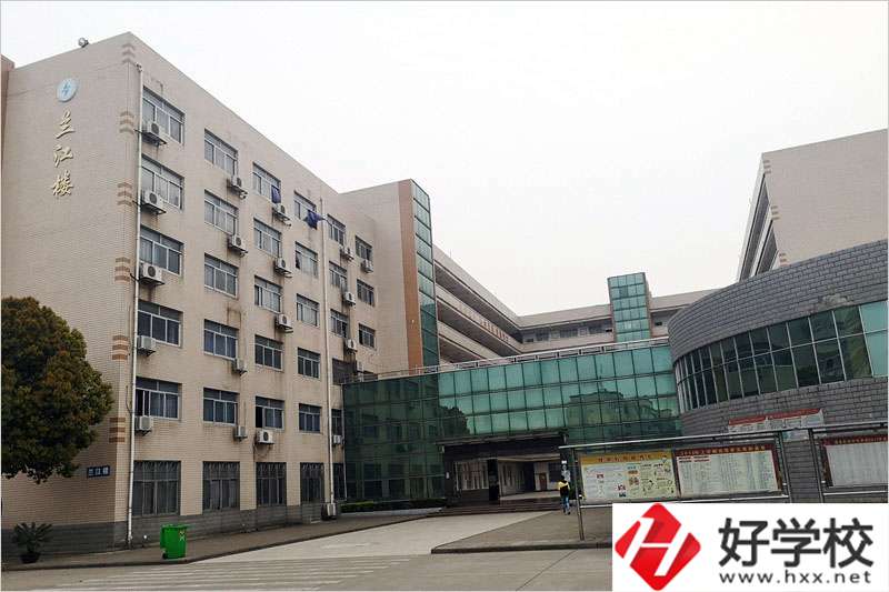 澧縣職業(yè)中專(zhuān)學(xué)校怎么樣？值得去讀嗎？