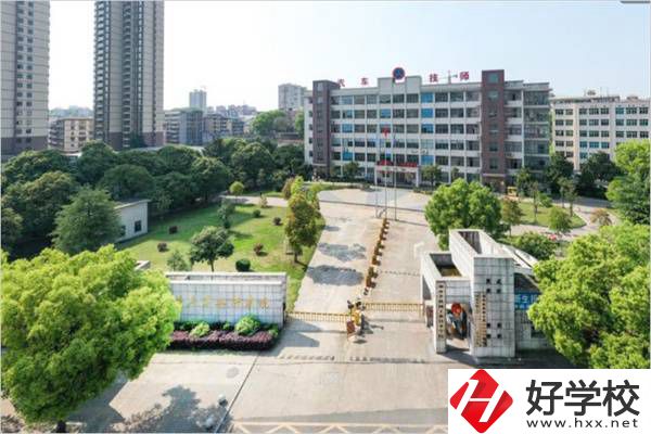邵陽有沒有300分可以讀的公辦中職？有什么專業(yè)可以學(xué)？