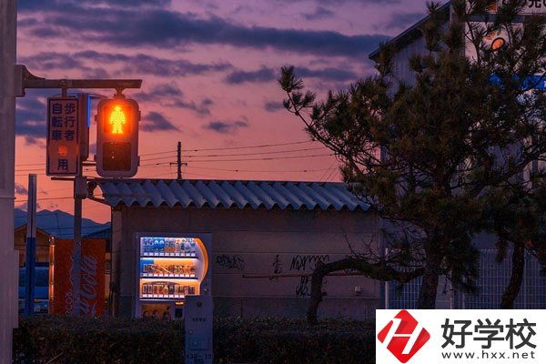 株洲市工業(yè)中等學(xué)校怎么樣？環(huán)境好嗎？