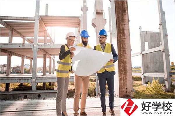 在湖南中職學(xué)哪些專業(yè)更容易考本科？
