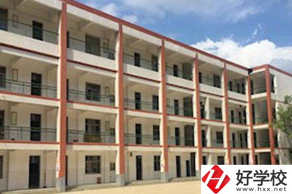 長沙航天學(xué)校有哪些資助政策？