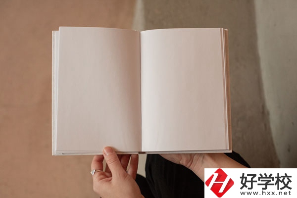 懷化啟航衛(wèi)生學(xué)校辦學(xué)地址在哪兒？