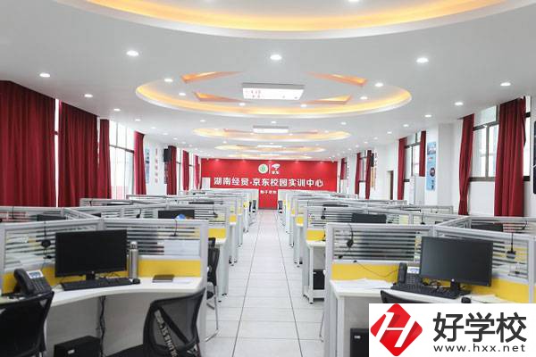 湘潭的公辦中職推薦就業(yè)嗎？哪些學(xué)校的就業(yè)率比較高？