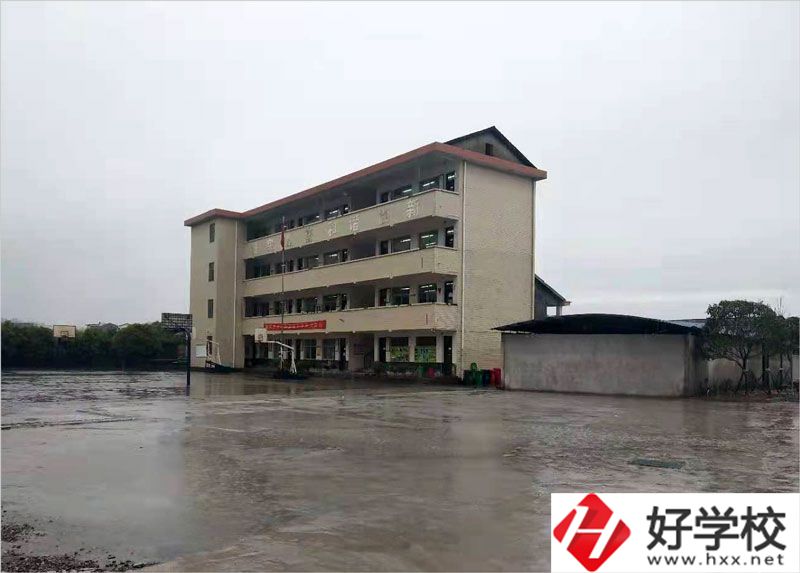 張家界僑輝技術(shù)學(xué)校教學(xué)模式怎么樣？入學(xué)須知有哪些？