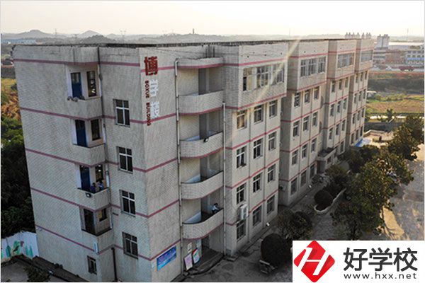 湘潭縣職業(yè)技術(shù)學校有什么特色專業(yè)？好就業(yè)嗎？