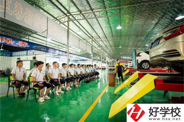 懷化哪些中職有繪畫專業(yè)？哪所更有優(yōu)勢(shì)？