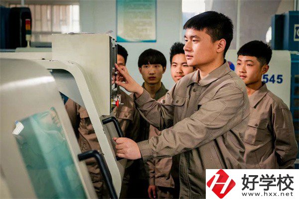 懷化重點職高有哪些？職高有什么優(yōu)點？