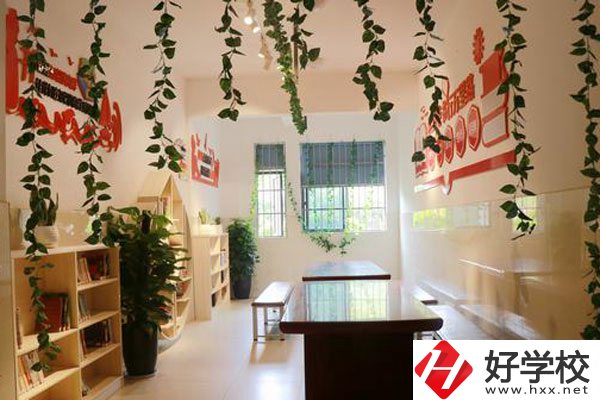 長(zhǎng)沙汽車工業(yè)學(xué)校好嗎？實(shí)力如何？