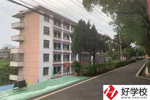株洲英泰軟件工程技術學校在哪里？辦學條件怎樣？