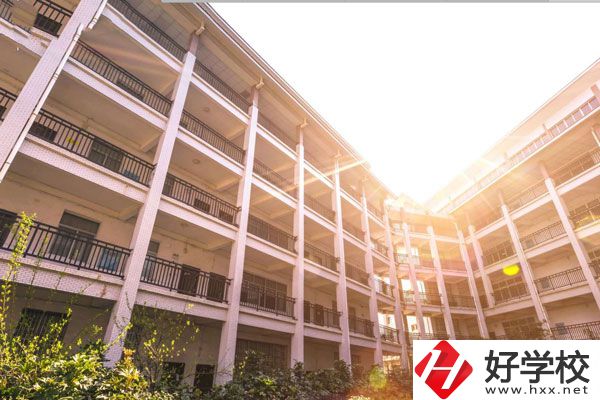 從就業(yè)前景來(lái)看，湘西自治州技工學(xué)校是否值得報(bào)考？