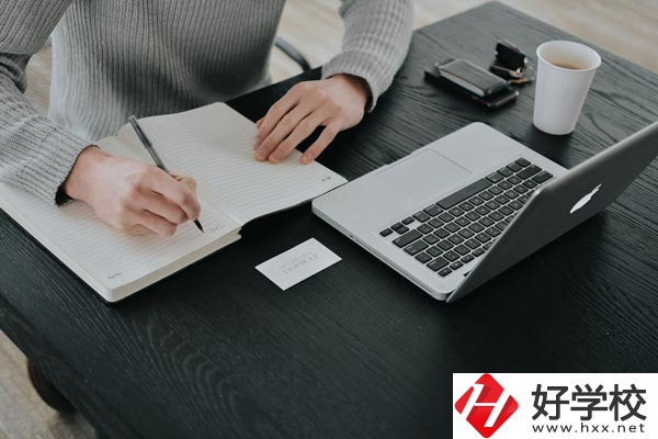 株洲人工智能職業(yè)技術(shù)學校師資如何？有什么辦學特色？