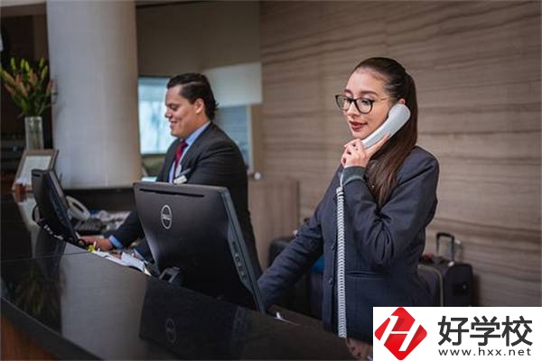 郴州有開設(shè)護(hù)理專業(yè)的中職嗎？哪些專業(yè)開設(shè)較多？