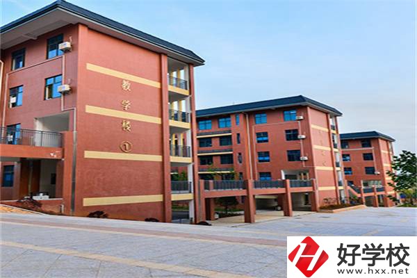 郴州分數(shù)低可以讀的公辦中專有哪些？辦學條件怎么樣？