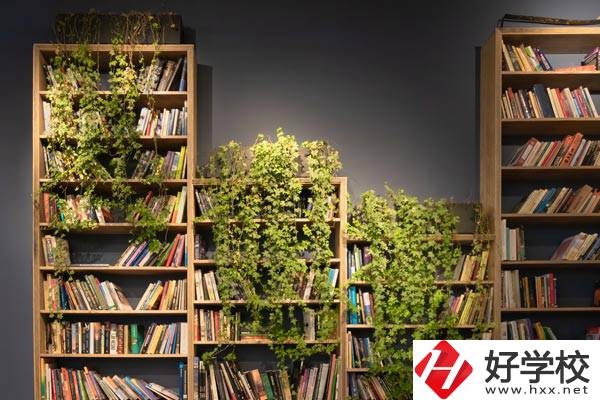 岳陽(yáng)市君山區(qū)職業(yè)技術(shù)學(xué)校哪些招生專業(yè)？有什么特色？