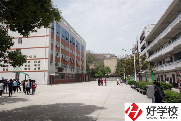 邵陽什么職校能學(xué)幼兒保育專業(yè)？有特色嗎？