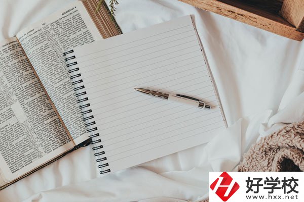 九疑理工學(xué)校好不好？宿舍環(huán)境怎么樣？
