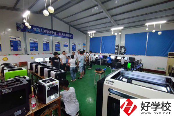漢壽縣科技工業(yè)職業(yè)學校實訓室