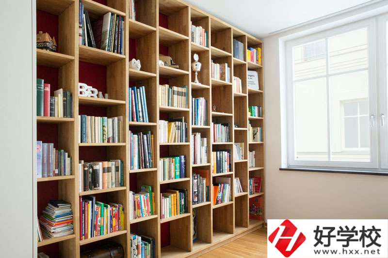 懷化鐵路職業(yè)中專學(xué)校怎么樣？地址多少？