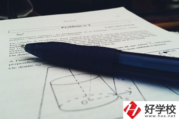 祁東縣職業(yè)中等專業(yè)學(xué)校環(huán)境好不好？宿舍怎么樣？