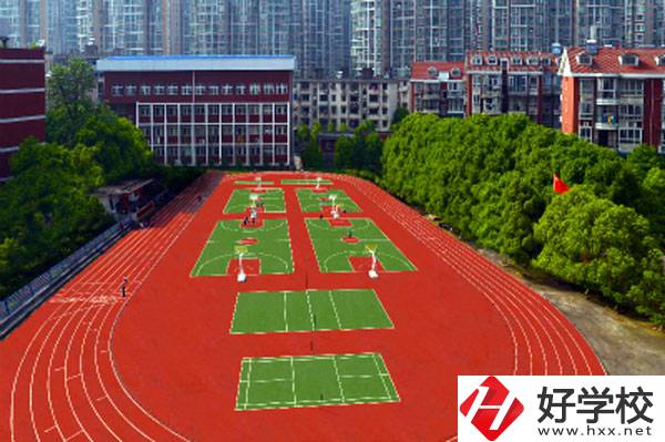 湖南省工業(yè)貿(mào)易學(xué)校是中專還是大專？學(xué)校升學(xué)就業(yè)怎么樣？