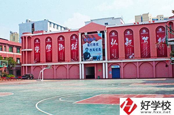 長沙環(huán)球職業(yè)中專開設了哪些熱門專業(yè)？