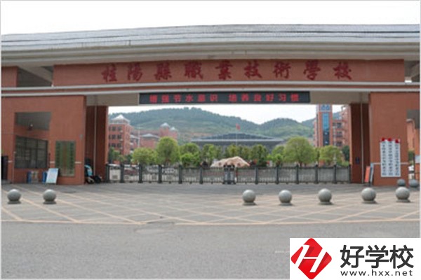郴州排名前三的中專是哪幾所？有什么辦學(xué)優(yōu)勢？