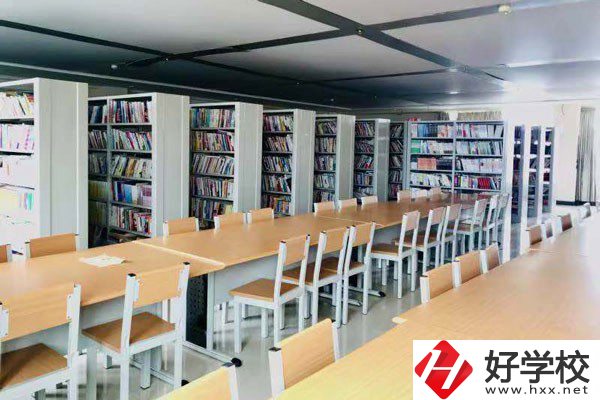 長(zhǎng)沙市現(xiàn)代商貿(mào)中等職業(yè)學(xué)校是民辦嗎？師資力量如何？