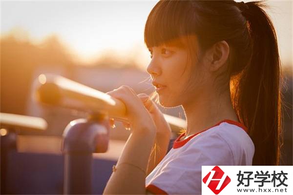 給湖南初中生的擇校建議，選什么專業(yè)好？