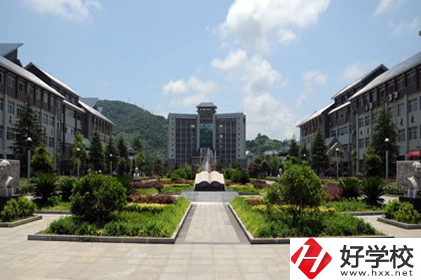 湘西州經(jīng)濟(jì)貿(mào)易學(xué)校辦學(xué)條件怎么樣？
