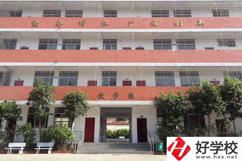 邵陽市護理學校好不好？收費標準如何？