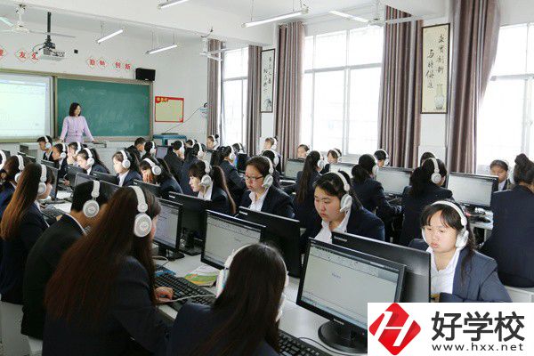 張家界有哪些公辦技校？公辦技校免學(xué)費嗎？