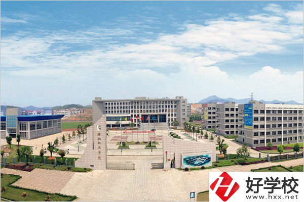 婁底有哪些民辦職高？哪所比較好？