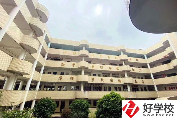 UI設(shè)計(jì)學(xué)什么？長沙有學(xué)這一專業(yè)的中職學(xué)校嗎？