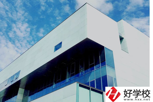 桂陽縣職業(yè)技術(shù)教育學(xué)校招生辦電話是什么？