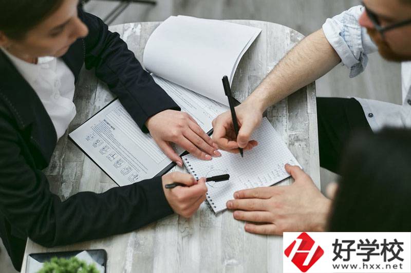 長(zhǎng)沙中職好就業(yè)的專(zhuān)業(yè)有哪些？