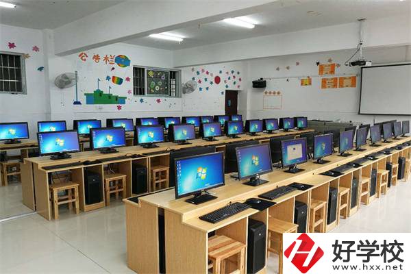 邵陽(yáng)有適合女生就讀的中專嗎？有什么專業(yè)可以學(xué)習(xí)？