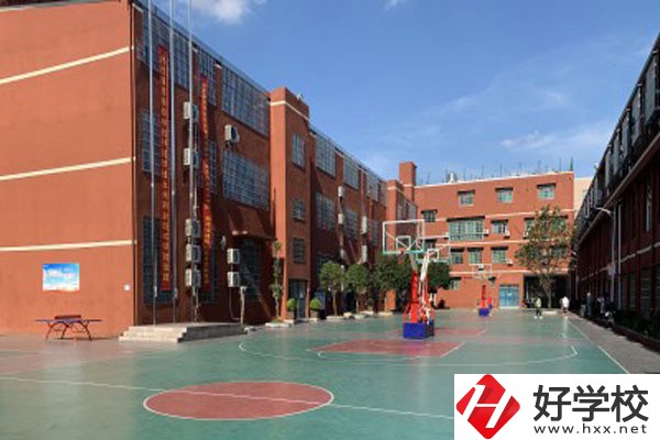 長沙市英藍中等職業(yè)學校怎么樣？有沒有官網？
