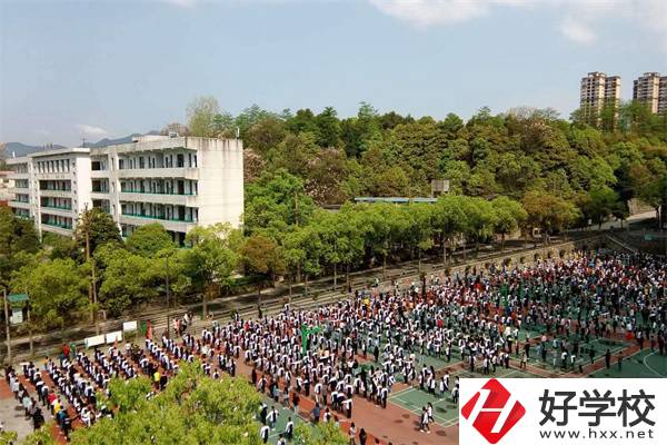 懷化技校有什么辦學(xué)優(yōu)勢？就讀技校要不要學(xué)費？