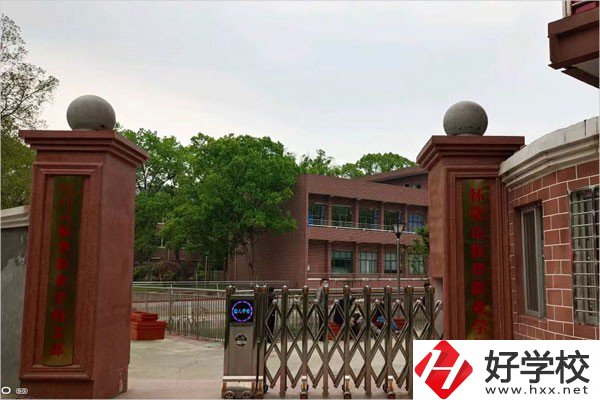 懷化市振華職業(yè)學(xué)校開設(shè)了哪些專業(yè)？實(shí)訓(xùn)條件怎么樣？