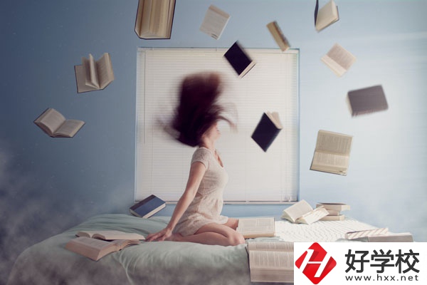 在永州什么學(xué)?？梢宰x學(xué)幼師專業(yè)？女生多嗎？